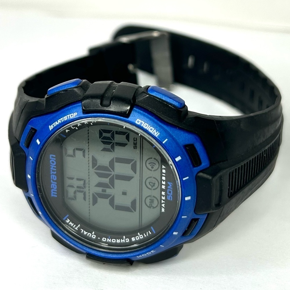 Men’s Watch Blue and Black Read